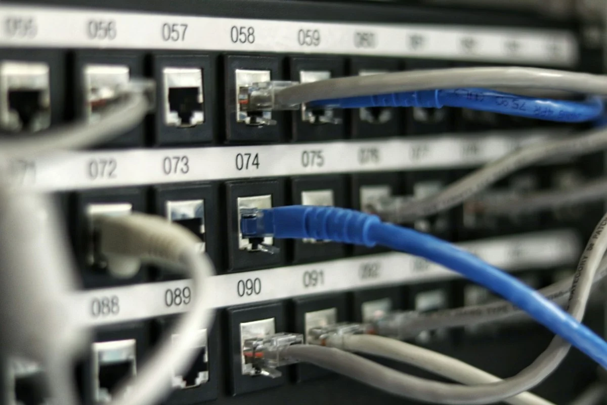 5 Simple Ways to Boost Your Home WiFi Signal and Speed